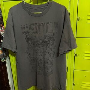 Led Zeppelin gray tee